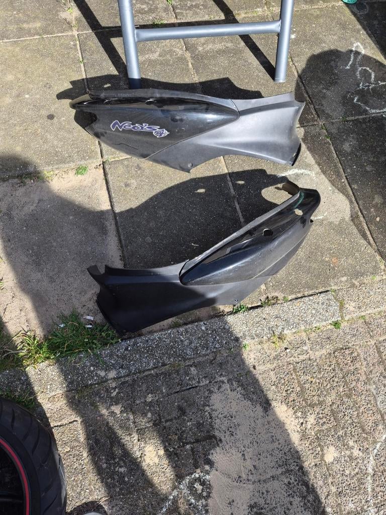 Yamaha neos 4t achterkappen, Ophalen