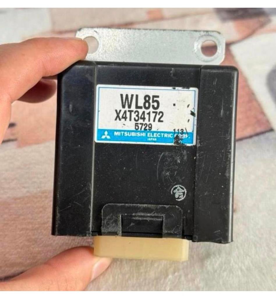 Module WL85 X4T34172 / WL85X4T34172 Mitsubishi Ford Mazda, Ophalen of Verzenden, Zo goed als nieuw, H, H