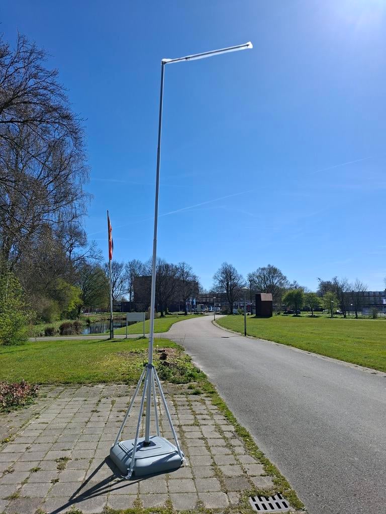 Mobiele vlaggenmast (tot 5 mtr hoog), Ophalen, Zo goed als nieuw