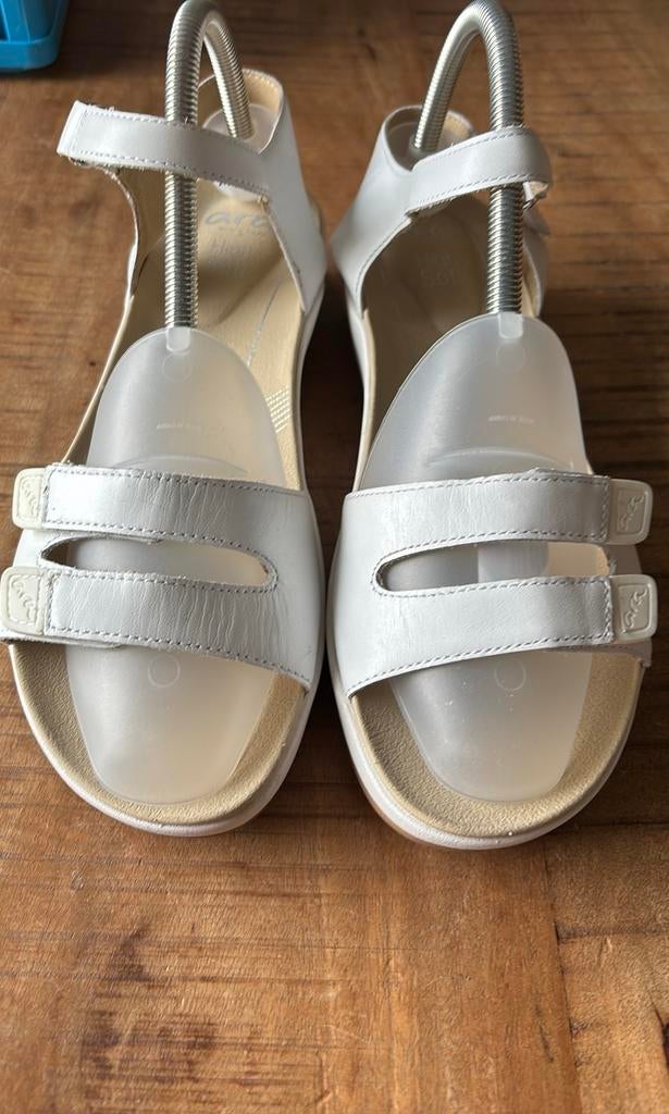 ARA Napoli highsoft damessandalen nieuw 41, Kleding | Dames, Schoenen, Wit, Nieuw, Sandalen of Muiltjes, Ophalen of Verzenden