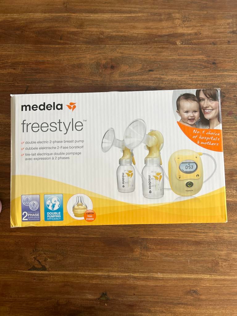 Medela Freestyle dubbele elektrische borstkolf, Kinderen en Baby's, Babyvoeding en Toebehoren, Ophalen of Verzenden, Gebruikt