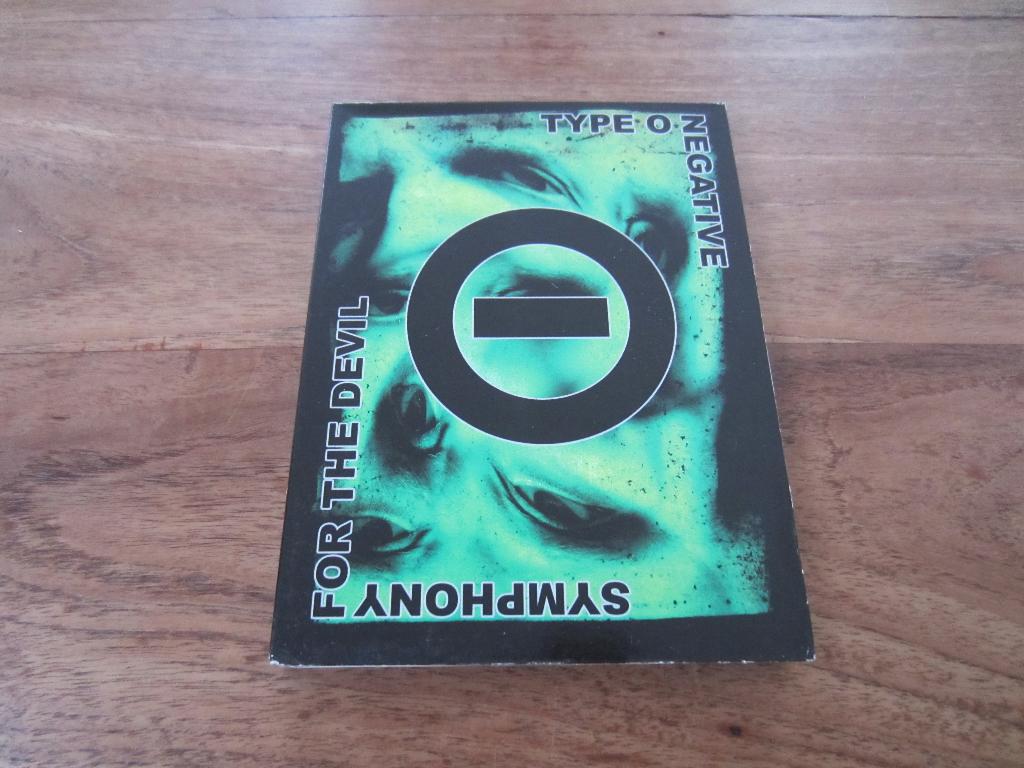 Type O Negative - Symphony for the devil - DVD + CD-single, Cd's en Dvd's, Alle leeftijden, Ophalen of Verzenden, Gebruikt