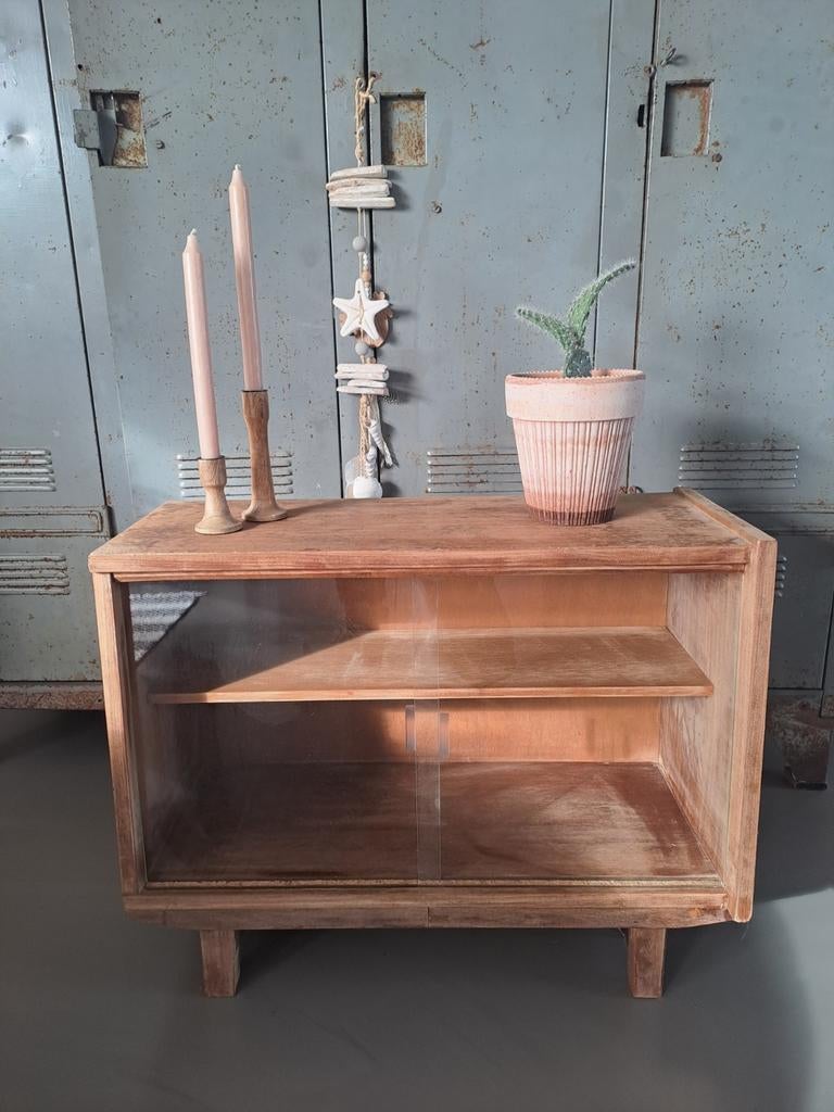 Leuk theekastje, Ophalen, Gebruikt