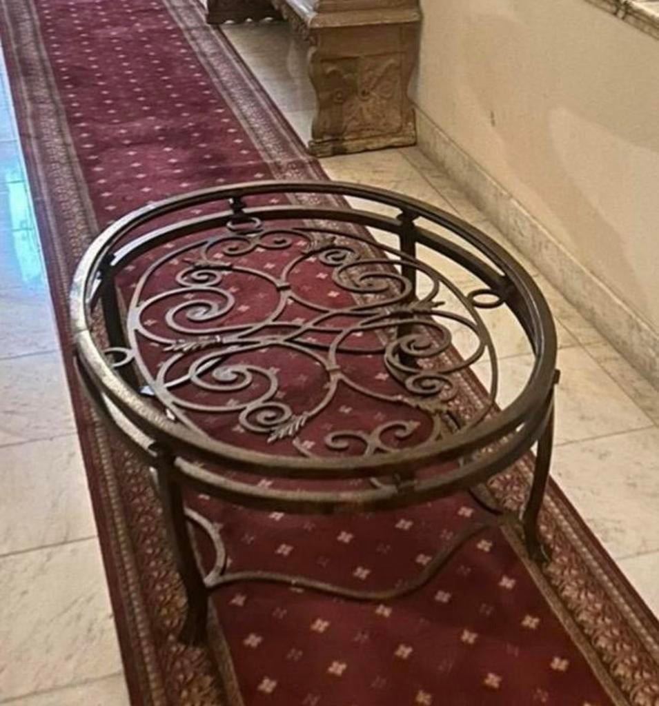 Barok tafel (glasplaat ontbreekt), Ophalen