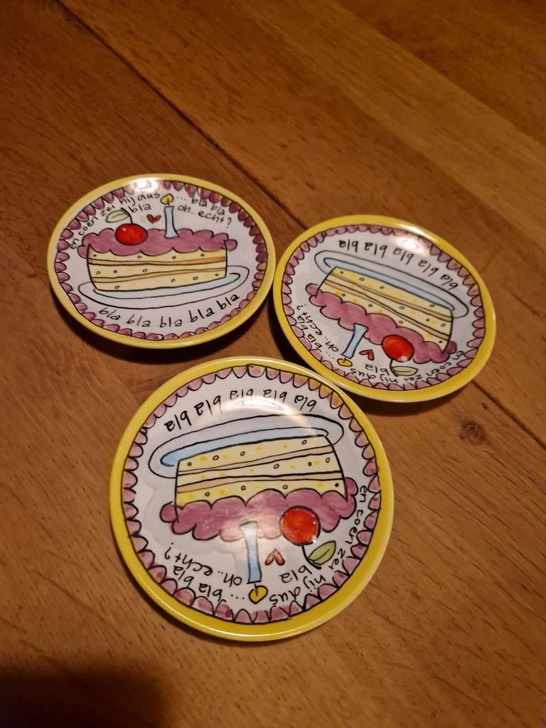 BLOND AMSTERDAM ❤️🍒🌺 SERVIES SCHOTELS BLA BLA 3x, Blond Amsterdam, Ophalen of Verzenden, Zo goed als nieuw, Kop(pen) en/of Schotel(s)