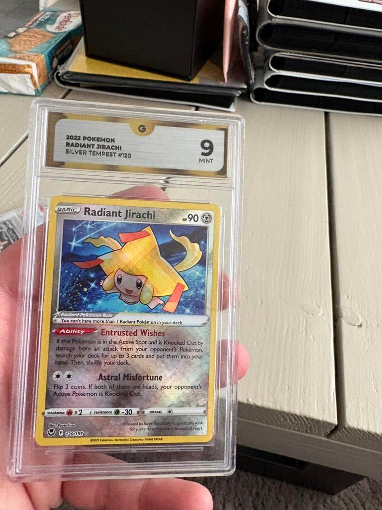 Radiant jirachi grade 9, Ophalen of Verzenden, Zo goed als nieuw, Meerdere kaarten, Foil