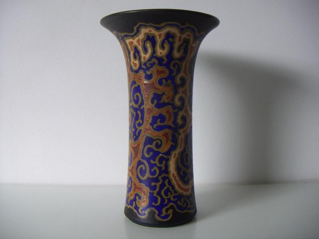 Design Breetvelt. Gouda plateel keramiek vaas jr.1927., Ophalen of Verzenden