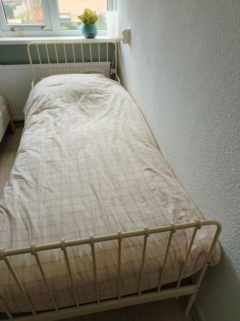 Meegroei bed van Ikea, Ophalen, 180 cm of meer, 70 tot 85 cm, Lattenbodem