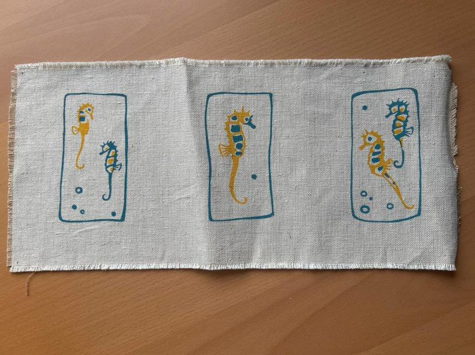Vintage Placemat met Zeepaardjes - Handgemaakt, Ophalen of Verzenden, Zo goed als nieuw, Wit, Placemat