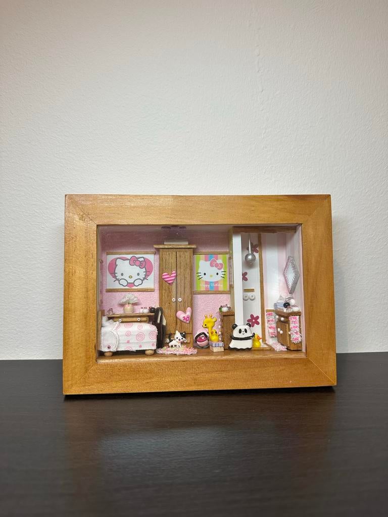 HELLO KITTY - 3D Vitrine Schilderij | Slaapkamer | Miniatuur, Ophalen of Verzenden, Nieuw