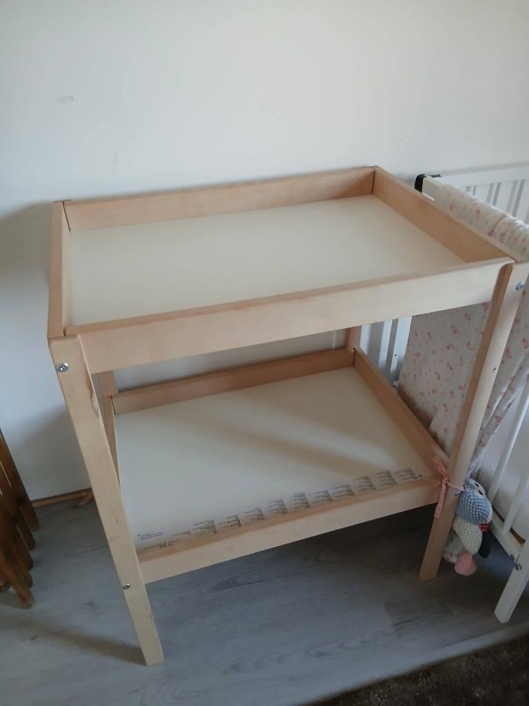 Commodes en verschoontafels voor de kinderopvang