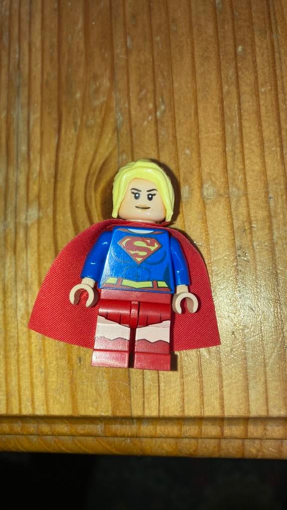 Lego Supergirl minifiguur, Ophalen of Verzenden, Zo goed als nieuw