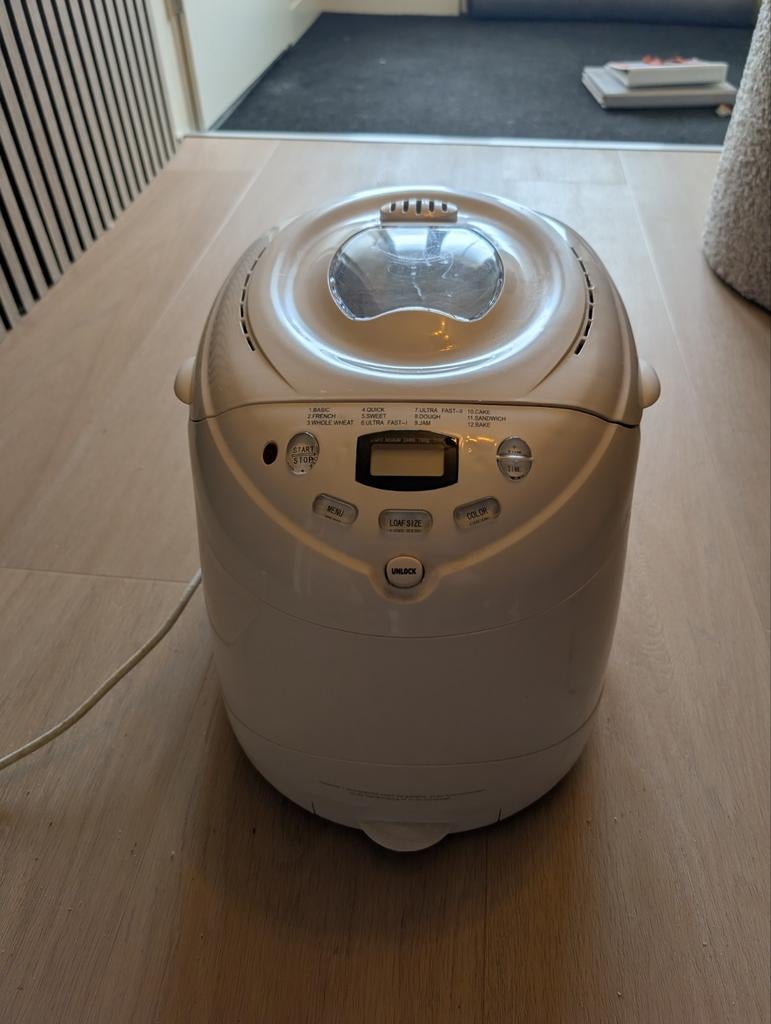 Broodbakmachine - Primo BMI-NE - Zo goed als nieuw, Witgoed en Apparatuur, Broodbakmachines, Met timer, Kijkvenster, 800 tot 1200 gram deeg