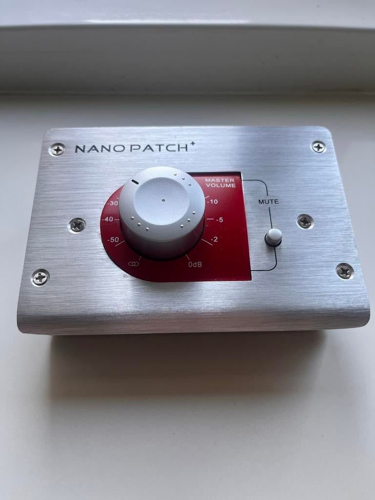 SM Pro Audio Nano Patch+ Passieve Monitor Controller, Ophalen of Verzenden, Zo goed als nieuw, Minder dan 5 kanalen