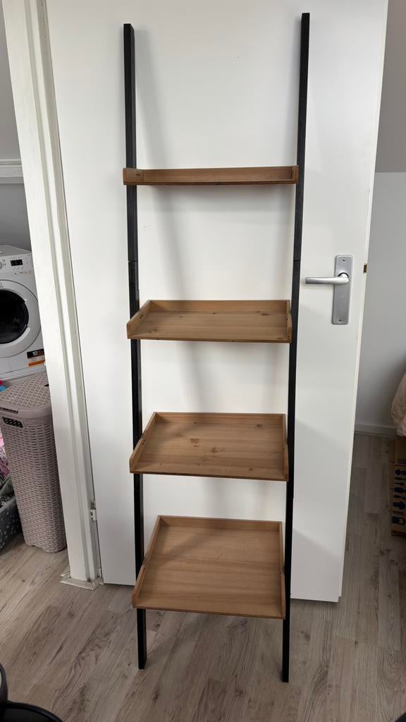 Wandkast, Ophalen, Gebruikt