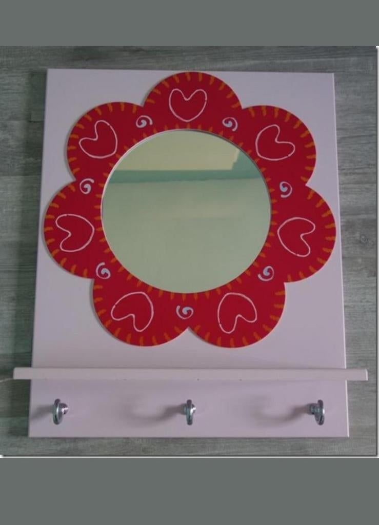 Mooie roze spiegel met kapstok van Lifetime, Ophalen, Zo goed als nieuw, Kapstokje