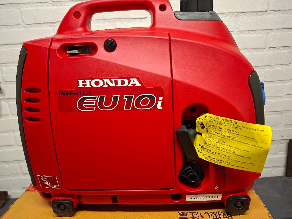SPLINTERNIEUW honda eu10i inverter, Caravans en Kamperen, Camper-accessoires, Nieuw, Ophalen of Verzenden