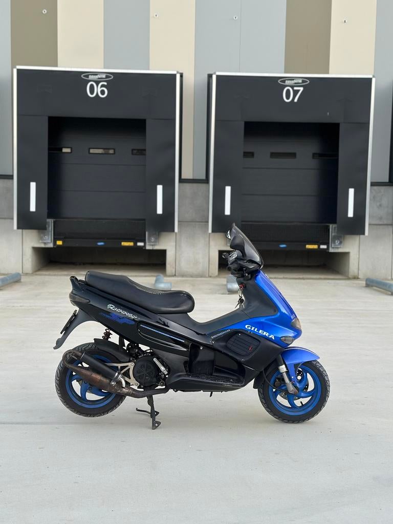 Gilera runner kappenset teruil, Fietsen en Brommers, Scooters | Yamaha, Ophalen of Verzenden, Zo goed als nieuw, Benzine, Overige modellen
