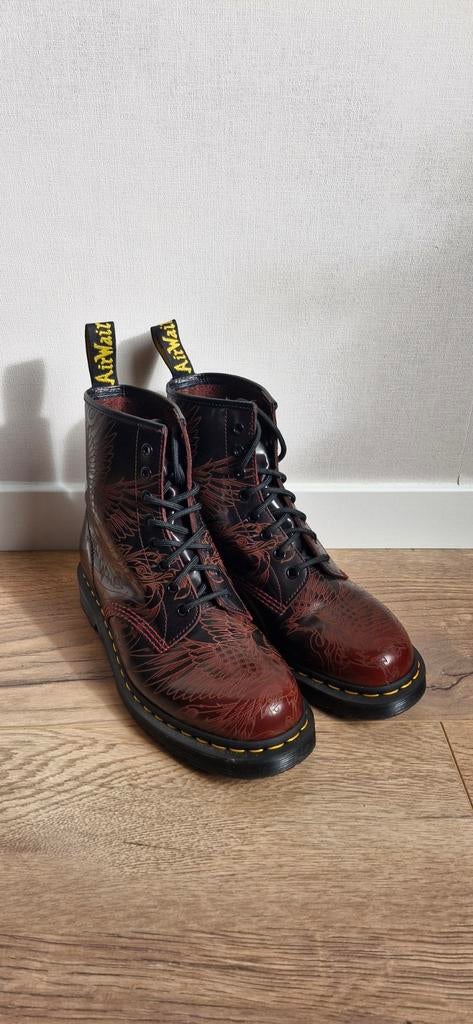 Dr martens phoenix 1460 laarzen, Kleding | Dames, Schoenen, Zo goed als nieuw, Lage of Enkellaarzen, Rood, Ophalen of Verzenden