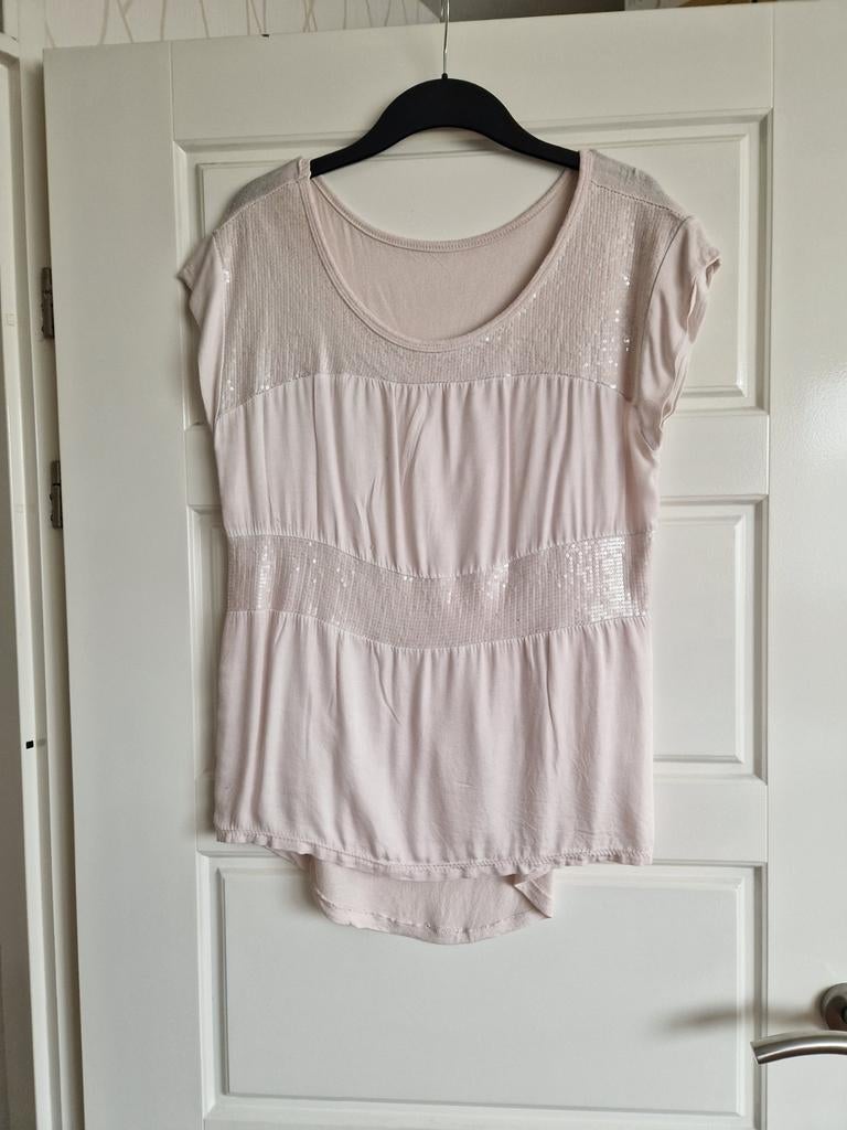 Te koop zacht roze dames top, maat M., Maat 38/40 (M), Ophalen of Verzenden, Zo goed als nieuw, Korte mouw