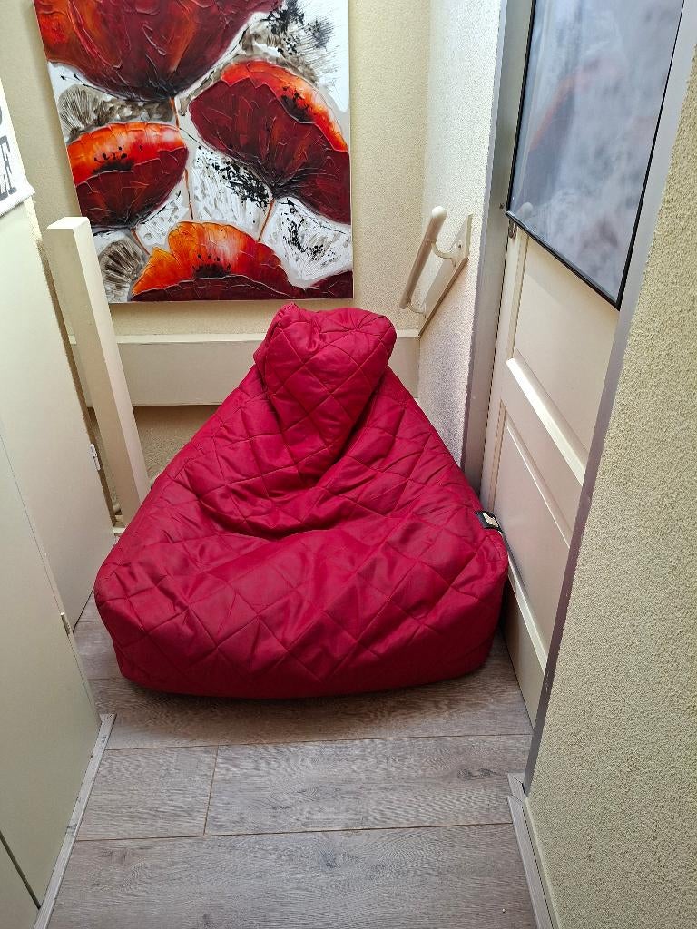 Zitzak luxe design bordeaux rode met ruit stiksel, Huis en Inrichting, Zitzakken, Ophalen, Gebruikt, Rood, Zitzak