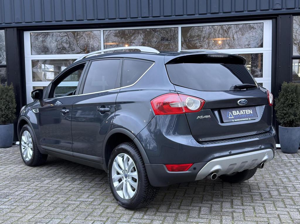 Ford Kuga 2.5 20V Titanium *82.000 km*|Automaat|Trekhaak|5 C, Automaat, 1553 kg, 2521 cc, 10 km/l