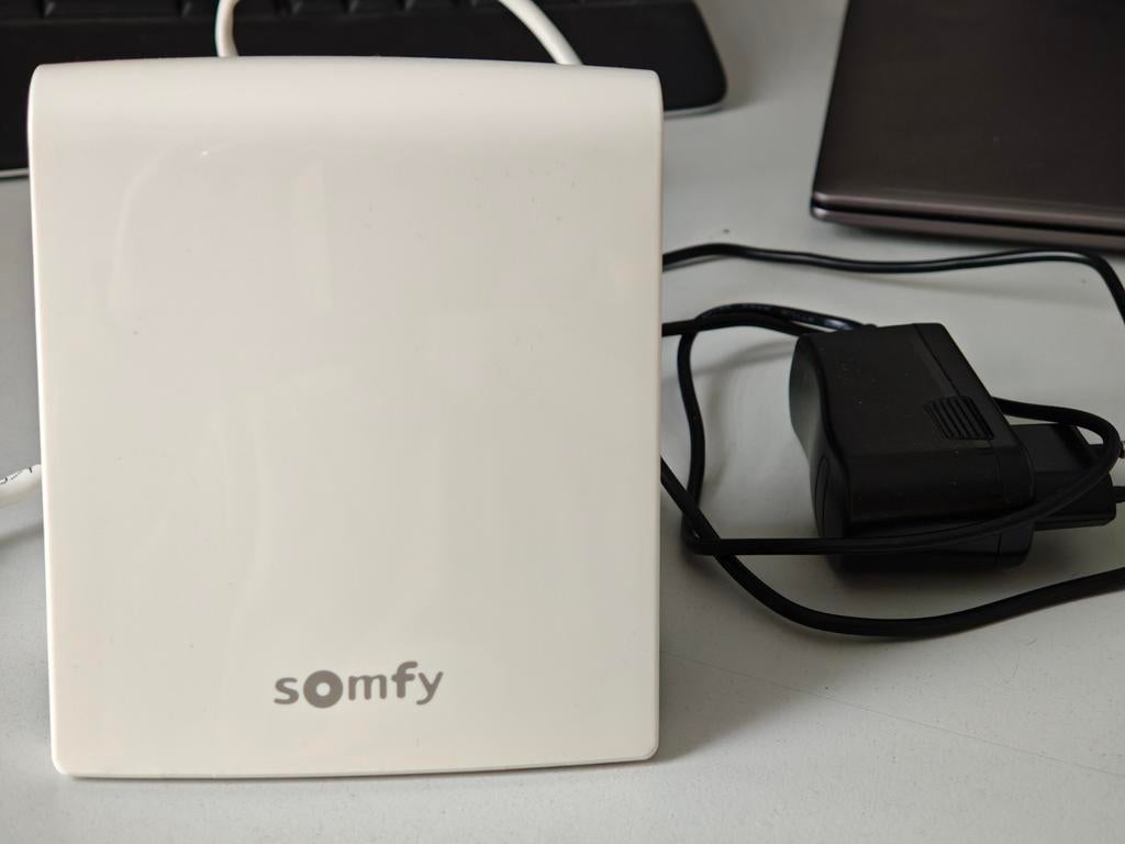 Somfy Tahoma Premium Domotica Box, Doe-het-zelf en Verbouw, Rolluiken, Minder dan 100 cm, Wit, Ophalen of Verzenden, Zo goed als nieuw