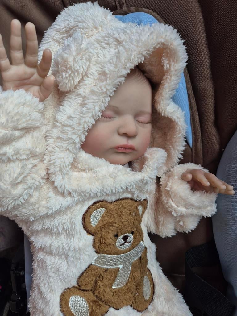 Hele mooie realistische baby doll, Ophalen of Verzenden, Nieuw, Pop