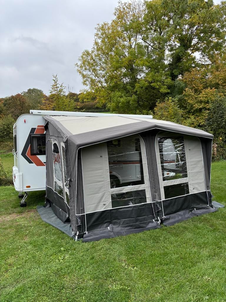 Zgan Dometic Club Air 330 S voortent - weinig gebruikt., Ophalen, Zo goed als nieuw, Dometic