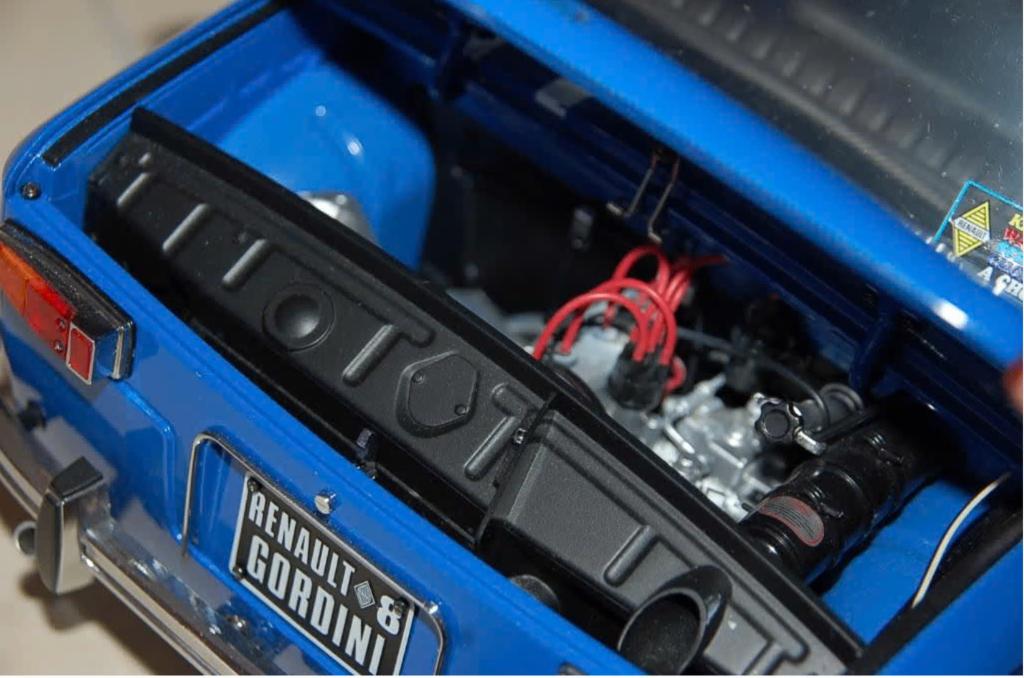 TOP DEAL ! 1:8 RENAULT 8 GORDINI Altaya gebouwd ZIE INFO WRH, Ophalen, Zo goed als nieuw, 1:5 t/m 1:8, Auto