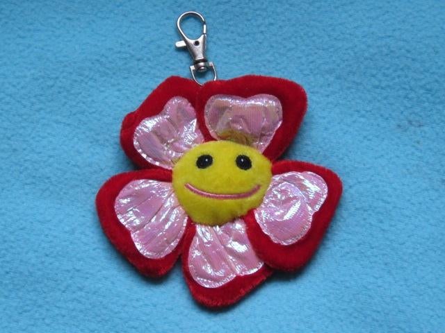1 EURO OF GRATIS Stoffen sleutelhanger bloem rood NIEUW, Ophalen, Nieuw, Knuffel of Figuurtje