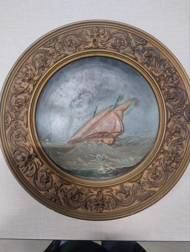 Antiek wandbord met schip, rond 35,5 cm, Antiek en Kunst, Antiek | Wandborden en Tegels, Ophalen of Verzenden
