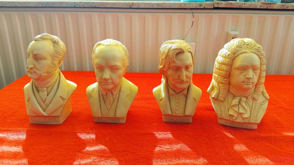 Set van 4 klassieke componisten bustes, Ophalen, Zo goed als nieuw