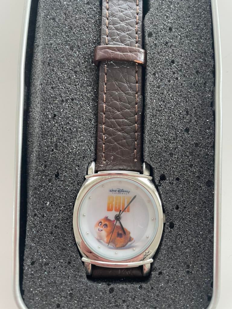 Disney Bolt horloge in blik, NIEUW, Ophalen of Verzenden, Overige figuren, Nieuw, Overige typen