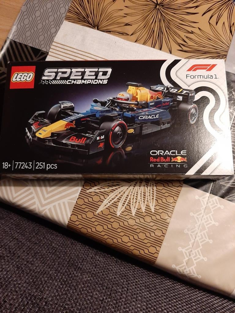Nog helemaal nieuw lego formule 1 auto van max verstappen, Ophalen of Verzenden, Nieuw