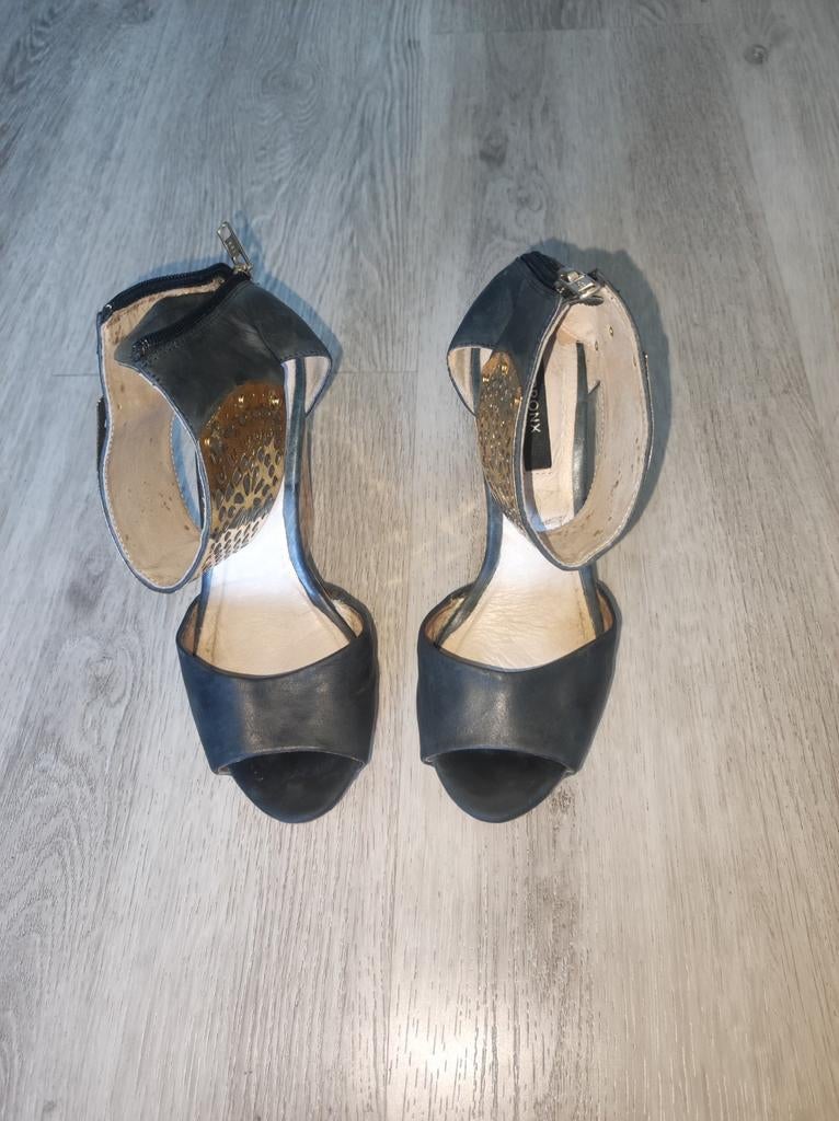 Bronx dames leren sandalen maat 37 marine blauw, Ophalen of Verzenden, Blauw, Sandalen of Muiltjes