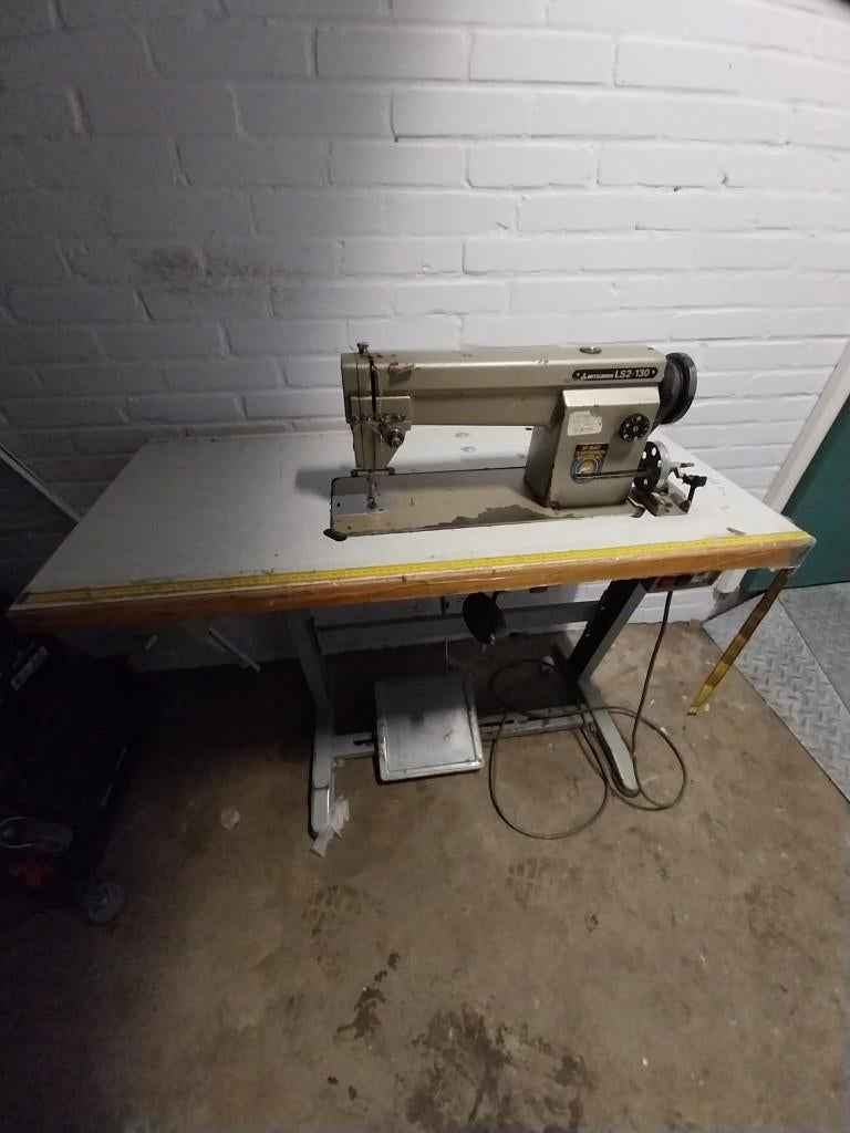 Naaimachines mitsubishe,, Ophalen of Verzenden, Gebruikt, Naaimachine, Overige merken