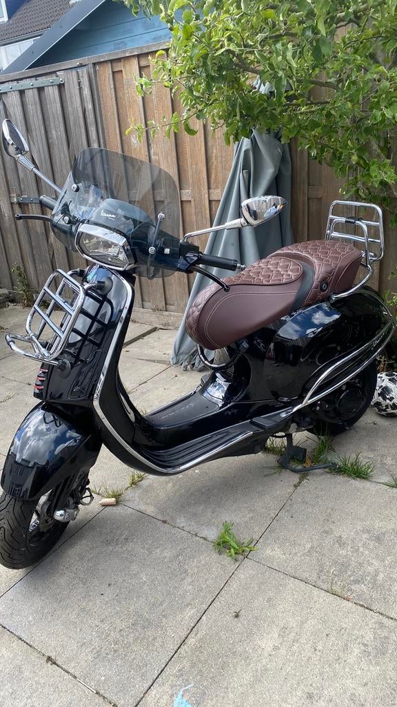 Vespa s alle opties, Fietsen en Brommers, Scooters | Vespa, Ophalen of Verzenden, Zo goed als nieuw, Benzine, Overige modellen