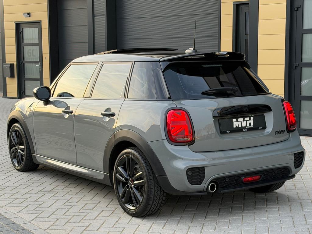 Mini Mini 1.5 Cooper Dalston Edition - JCW - Automaat - Pano, Gebruikt, Euro 6, Alcantara, Bedrijf