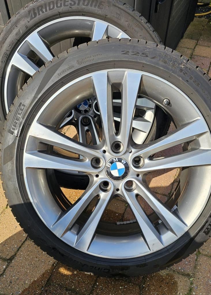 Originele BMW 18 inch velgen met zomerbanden TPMS, Ophalen, 18 inch, Gebruikt, Banden en Velgen