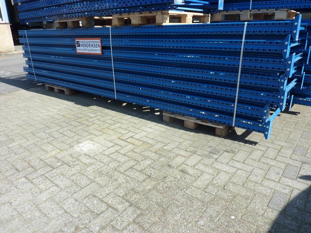 Gebruikte Nedcon PR palletstelling / stelling + liggers 270