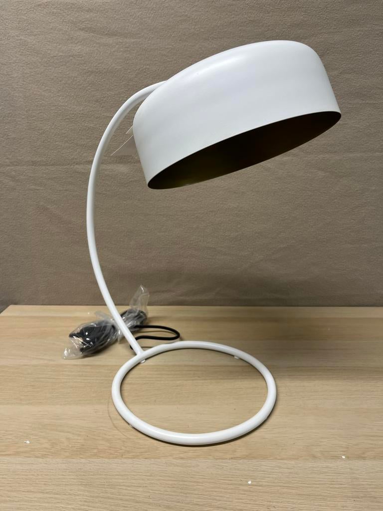 Riverdale Tafellamp Wit - Nieuw, Ophalen of Verzenden, Nieuw, Metaal, 50 tot 75 cm