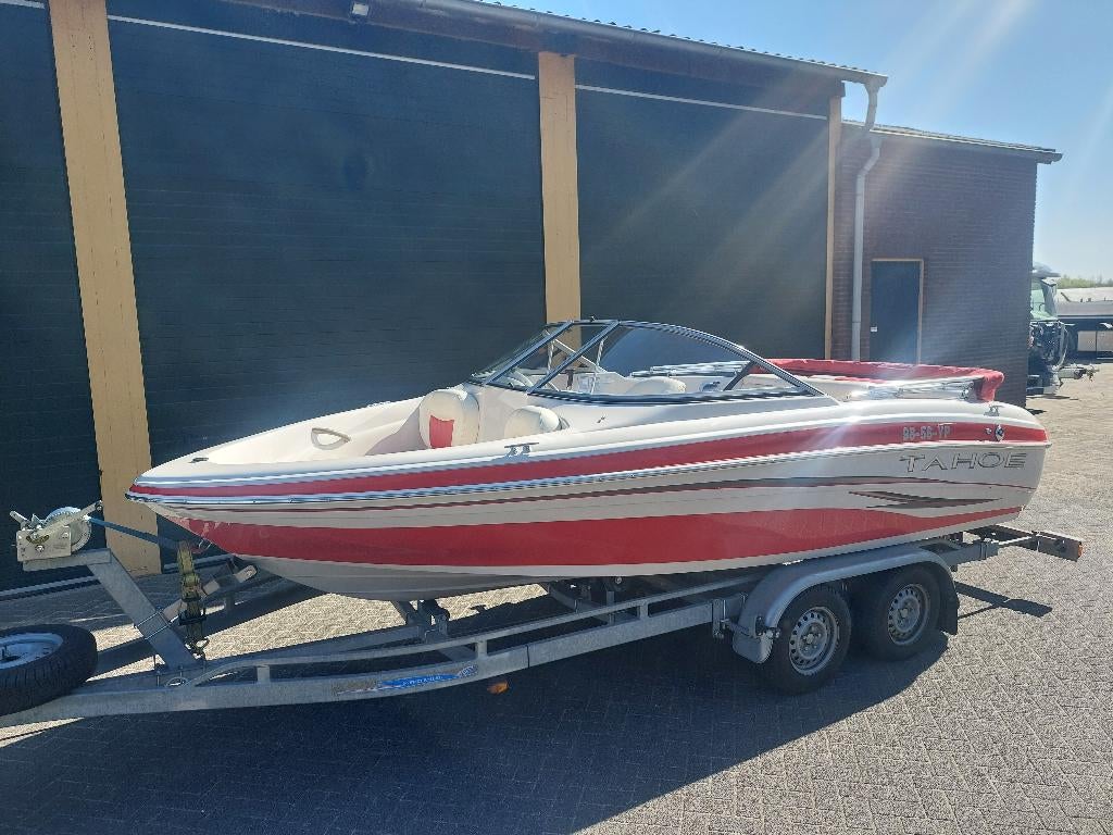 Speedboot Tahoe Q4 131PK, motorboot, snelle motorboot, Ophalen, Gebruikt, Binnenboordmotor, 120 tot 200 pk
