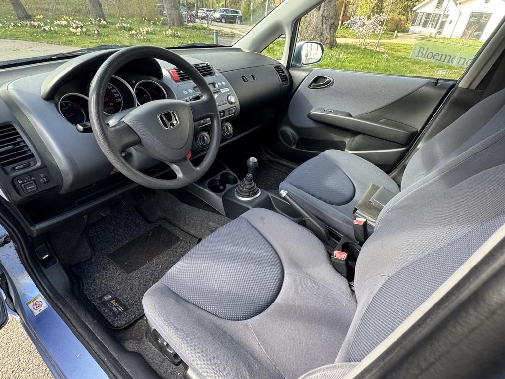 Honda Jazz 1.4 LS, SLECHTSW 6.000 KM P/JR ! GEREDEN, Voorwielaandrijving, 83 pk, 450 kg, 4 cilinders