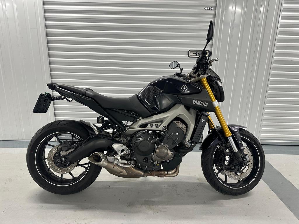 Yamaha MT-09 Quickshifter