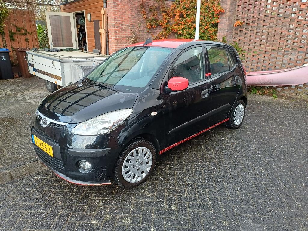 Hyundai i10 1.1 I 5DR LPG 2011 Zwart, Auto's, Hyundai, Voorwielaandrijving, Stof, 64 pk, 4 cilinders