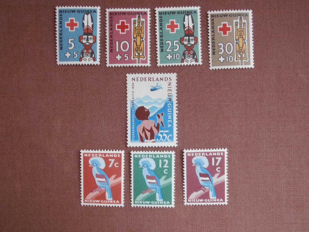NED. NIEUW GUINEA 1958-1962; 5 COML. JAARGANGEN 4 FOTO'S, Verzenden, Postfris, Nieuw-Guinea