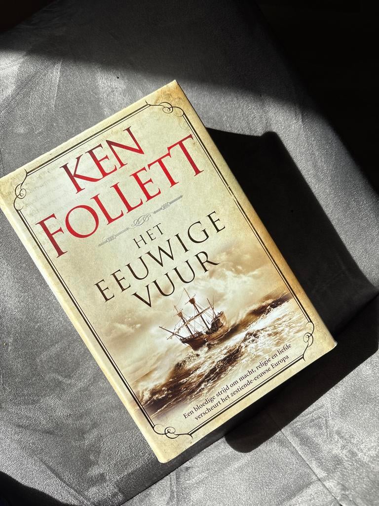 Het Eeuwige Vuur - Ken Follett, Boeken, Ophalen of Verzenden, Gelezen, Nederland