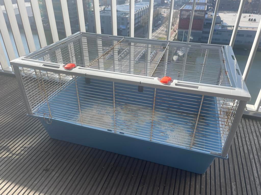 2 hokken, stro/hooi, voer, alles voor je konijnen of cavias, Kooi, Minder dan 75 cm, Zo goed als nieuw, Ophalen