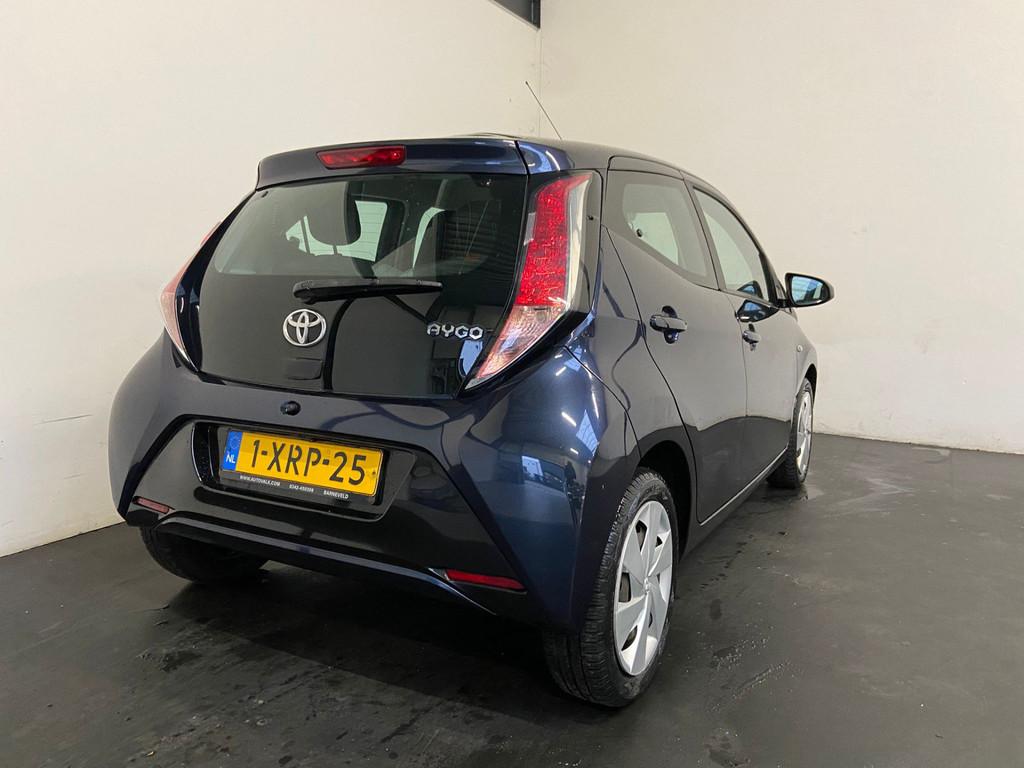 Toyota Aygo 1.0 VVT-i x-play (bj 2014), Euro 5, Gebruikt, Origineel Nederlands, Bedrijf
